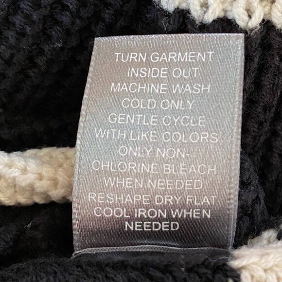 Marled Striped Sweater Vest Top Sz S Black Dark Academia Preppy Old Money Coast - Picture 10 of 11